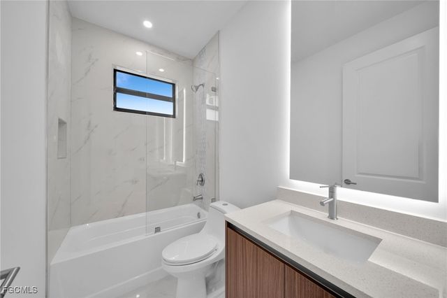 1007 NW 23rd AVE, Cape Coral, FL 33993