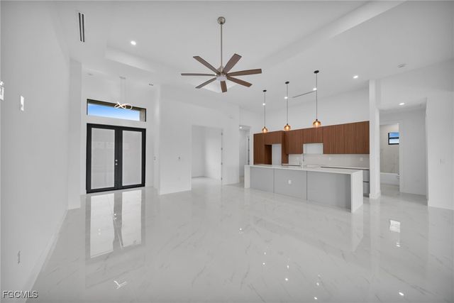 1007 NW 23rd AVE, Cape Coral, FL 33993