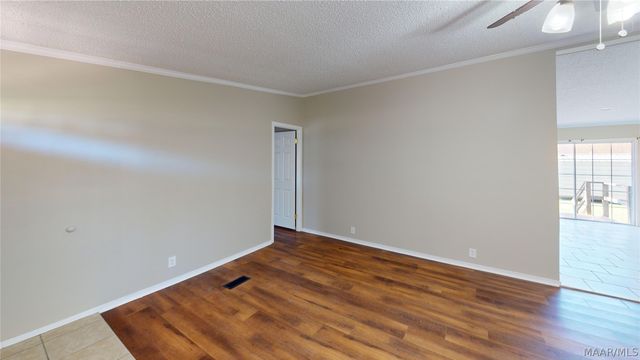 124 Sevarg Lane, Millbrook, AL 36054