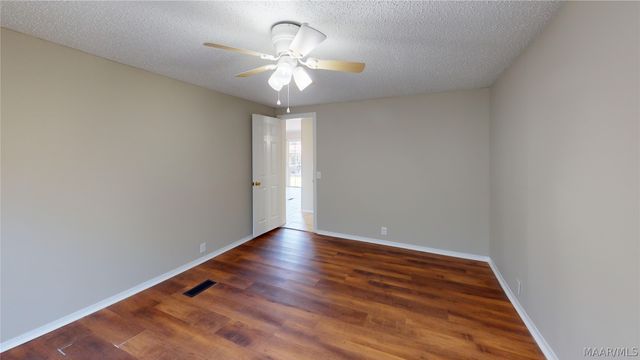 124 Sevarg Lane, Millbrook, AL 36054