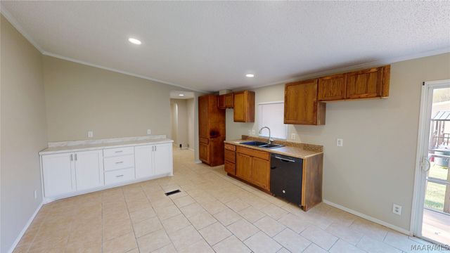 124 Sevarg Lane, Millbrook, AL 36054