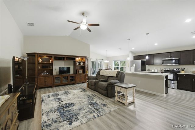 9614 SW 53rd Circle, Ocala, FL 34476