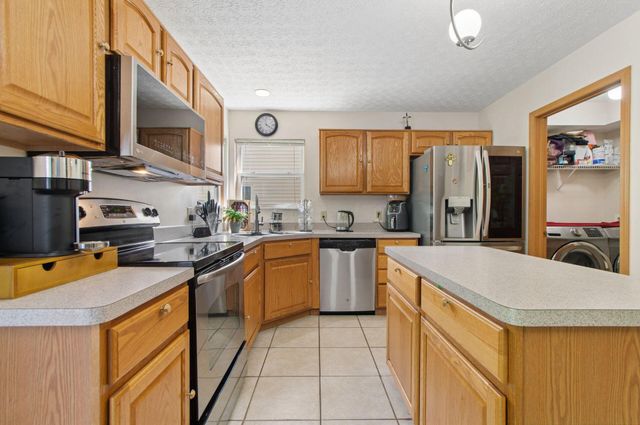 4146 Nafzger Drive, Columbus, OH 43230