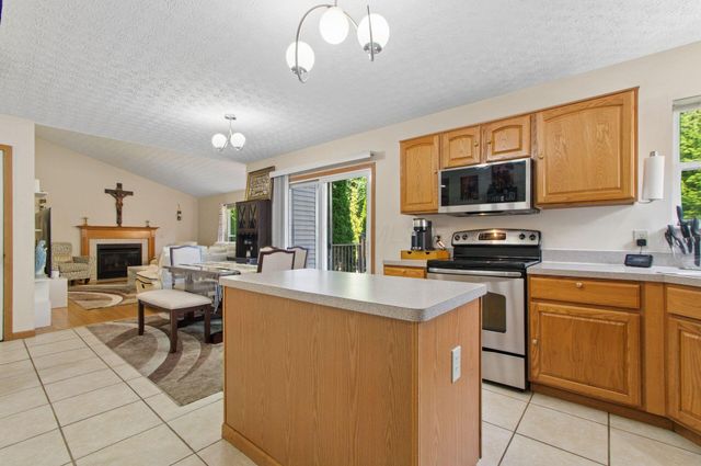 4146 Nafzger Drive, Columbus, OH 43230