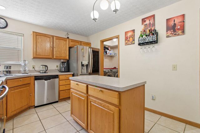 4146 Nafzger Drive, Columbus, OH 43230