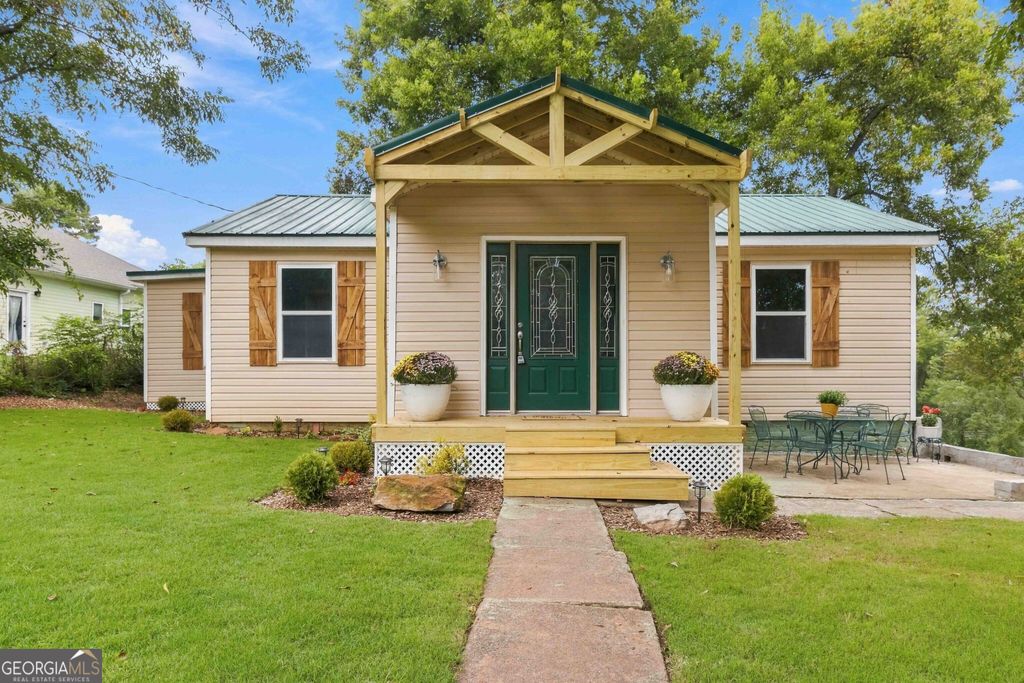 133 Bennett Street, Commerce, GA 30529 — photo 2