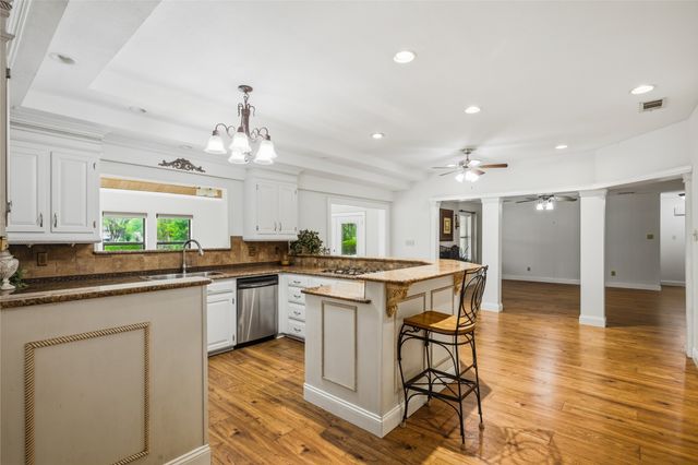 265 E Dove Road, Southlake, TX 76092