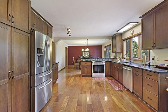 15314 IVES GROVE ROAD, Unknown, WI 53182