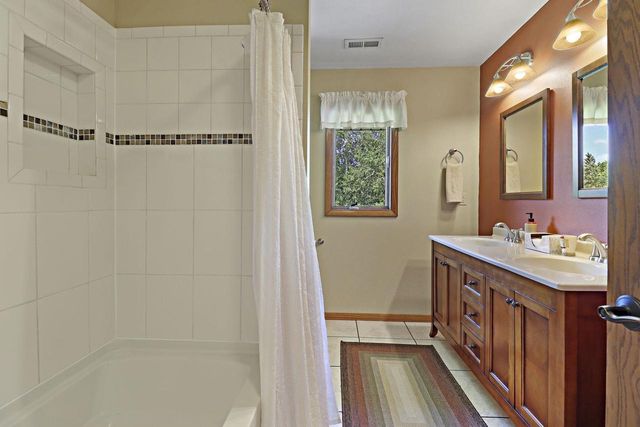 15314 IVES GROVE ROAD, Unknown, WI 53182