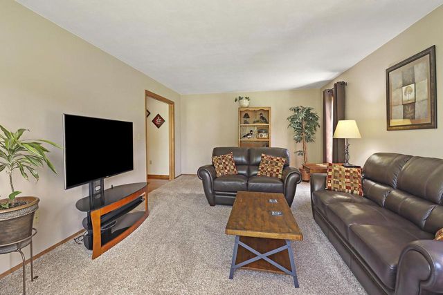 15314 IVES GROVE ROAD, Unknown, WI 53182