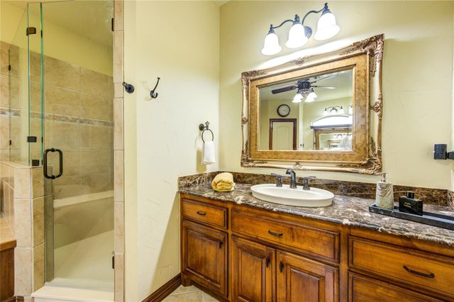 5920 White Oak Trace, Conroe, TX 77304
