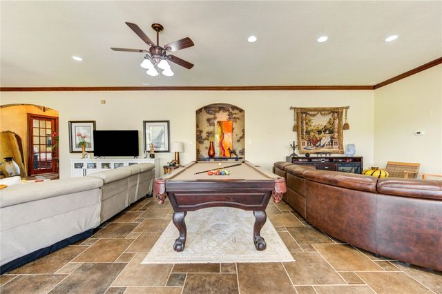 5920 White Oak Trace, Conroe, TX 77304