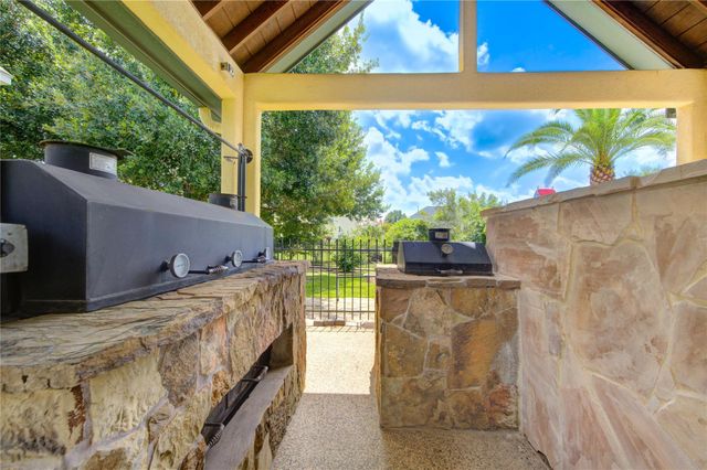 5920 White Oak Trace, Conroe, TX 77304