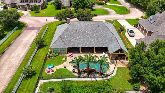 5920 White Oak Trace, Conroe, TX 77304
