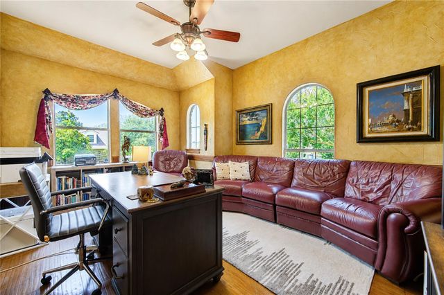 5920 White Oak Trace, Conroe, TX 77304