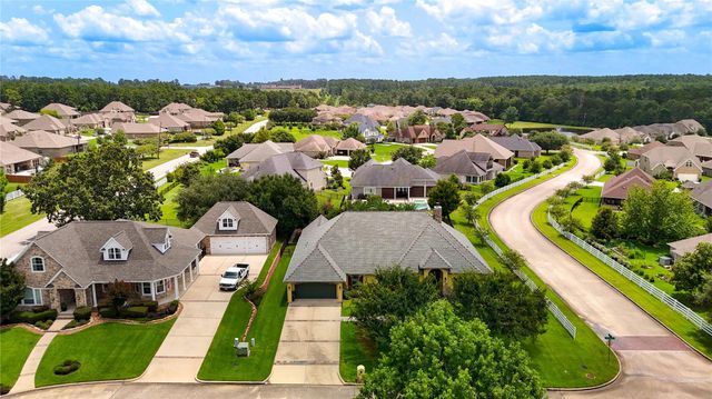 5920 White Oak Trace, Conroe, TX 77304