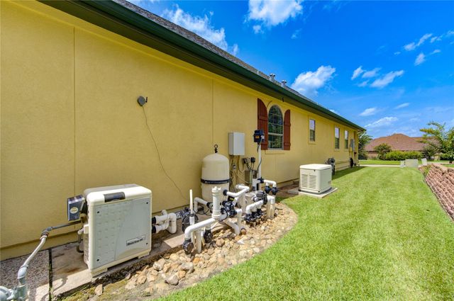 5920 White Oak Trace, Conroe, TX 77304