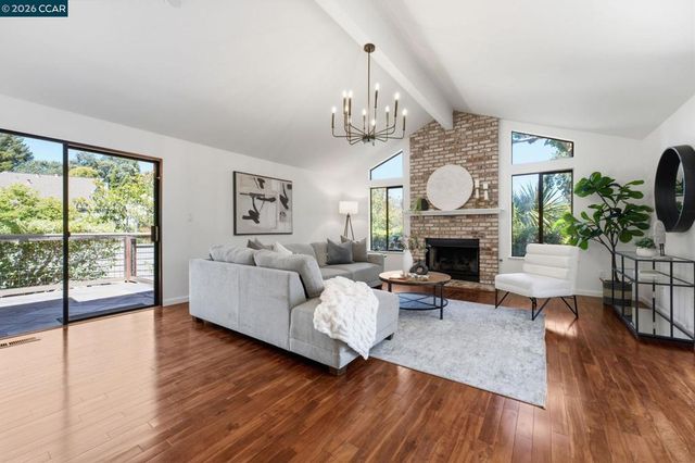 1979 CHARMSTONE COURT, Walnut Creek, CA 94595