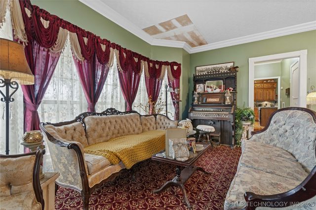 514 N Highway 10, Gore, OK 74435