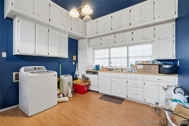 514 N Highway 10, Gore, OK 74435