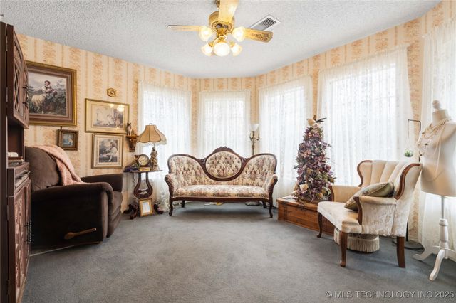 514 N Highway 10, Gore, OK 74435