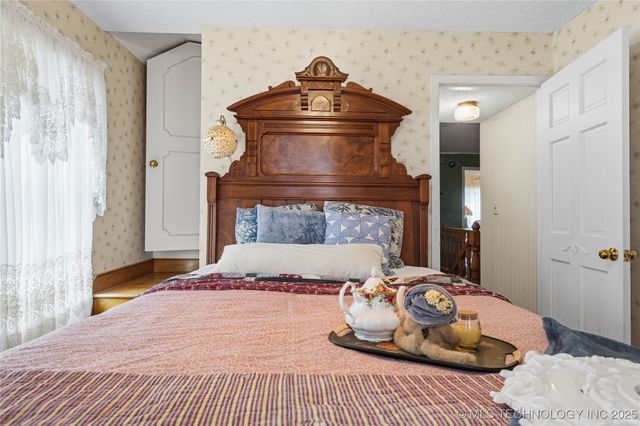 514 N Highway 10, Gore, OK 74435