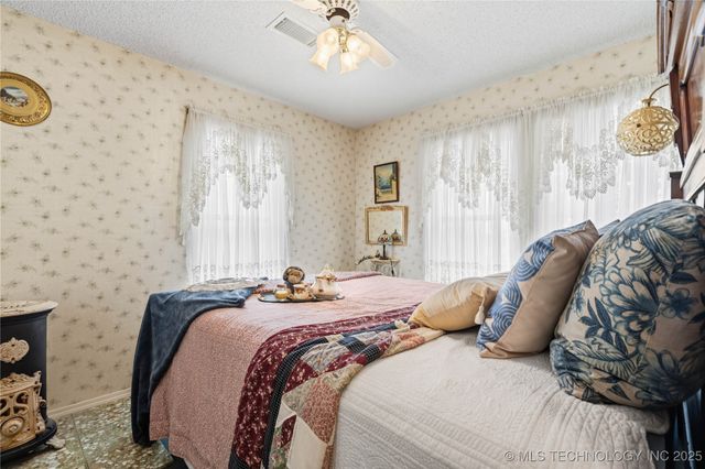 514 N Highway 10, Gore, OK 74435