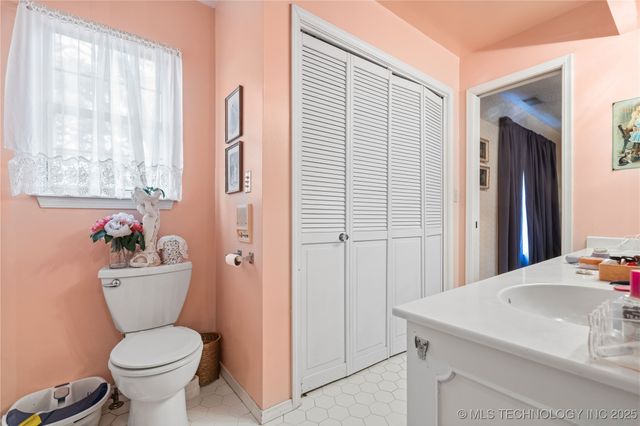 514 N Highway 10, Gore, OK 74435