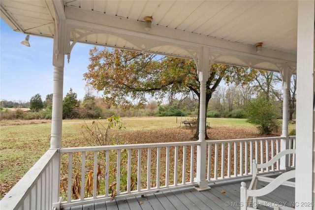 514 N Highway 10, Gore, OK 74435