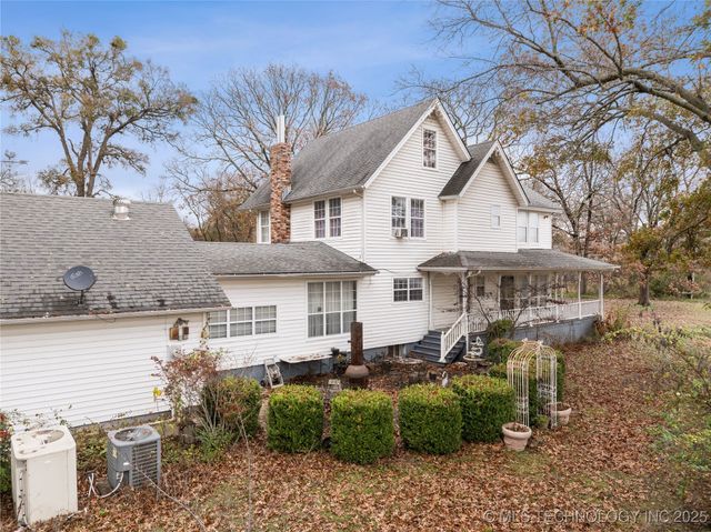 514 N Highway 10, Gore, OK 74435