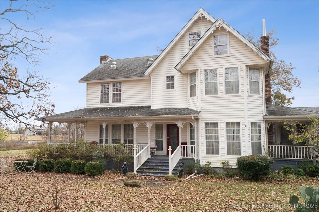 514 N Highway 10, Gore, OK 74435