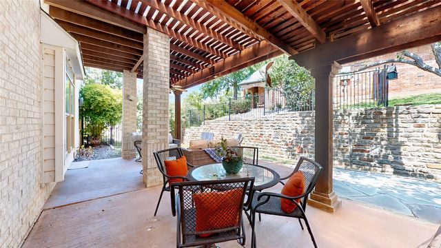 3107 Hillside Drive, Highland Village, TX 75077