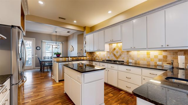 3107 Hillside Drive, Highland Village, TX 75077