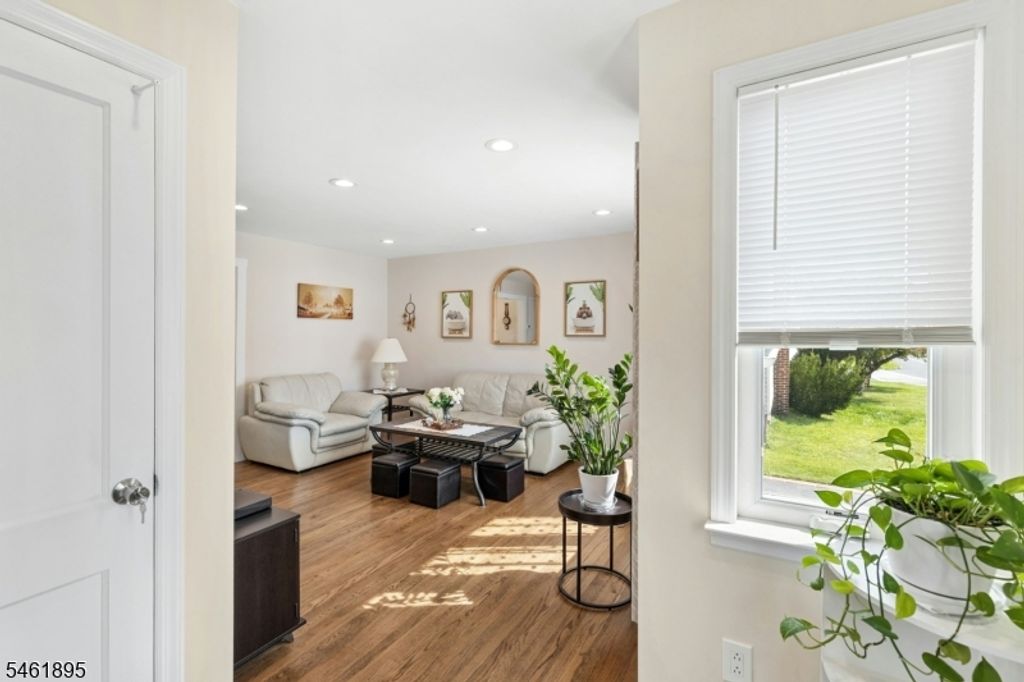 50 Raritan Rd, Linden City, NJ 07036 — photo 5