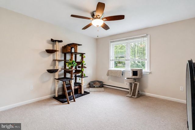 3817 BAYVIEW DR, Chesapeake Beach, MD 20732