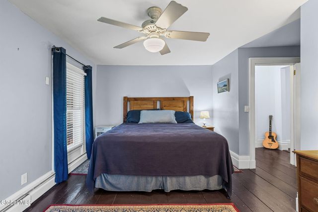 6 Halfmoon Drive, Waterford, NY 12188