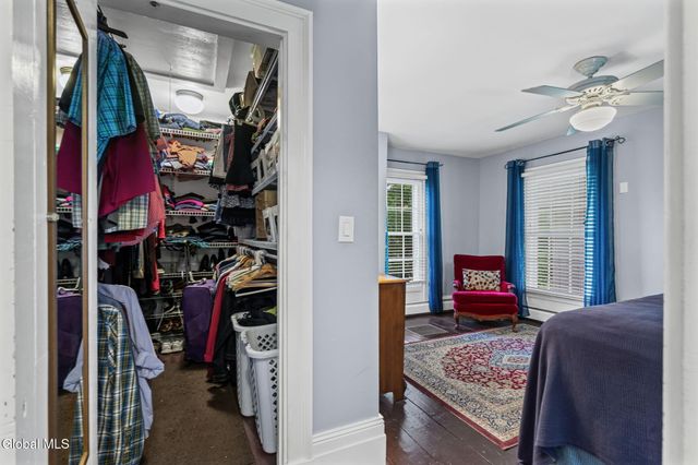 6 Halfmoon Drive, Waterford, NY 12188