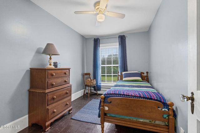 6 Halfmoon Drive, Waterford, NY 12188