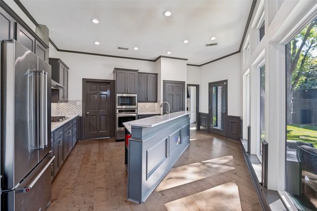 18007 Windtop Lane, Dallas, TX 75287