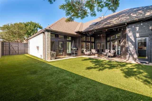 18007 Windtop Lane, Dallas, TX 75287