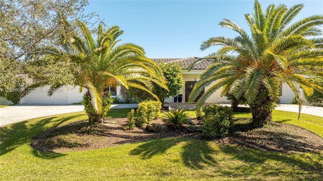 13303 SW 58th Avenue, Pinecrest, FL 33156