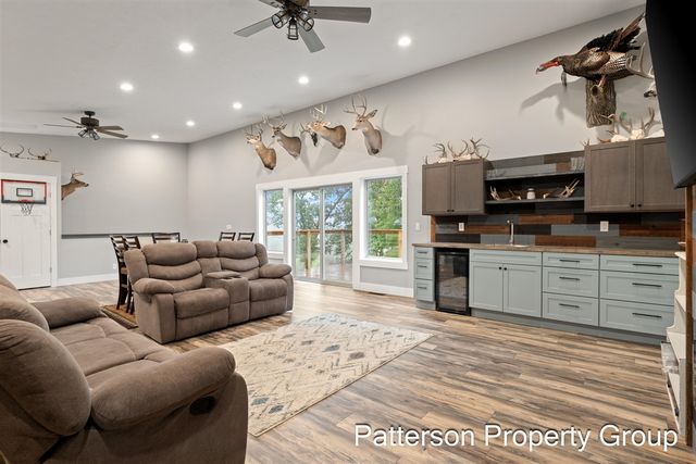 685 N Brooks Road, Muskegon, MI 49442