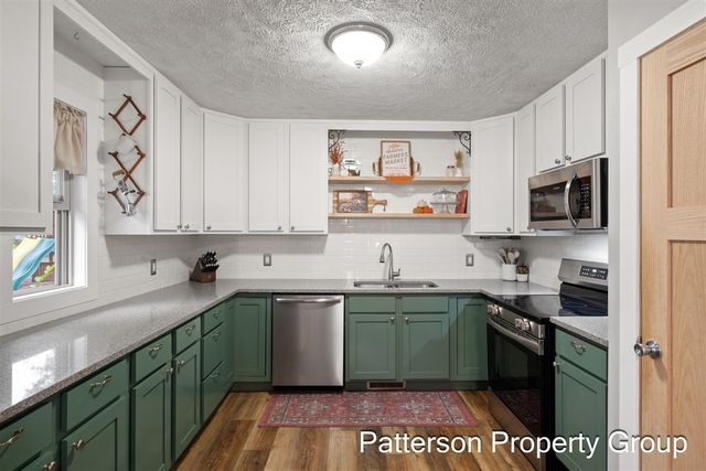 685 N Brooks Road, Muskegon, MI 49442