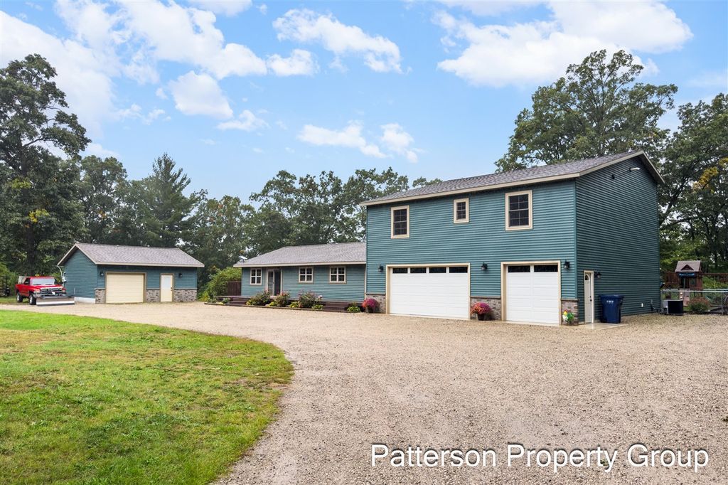 685 N Brooks Road, Muskegon, MI 49442