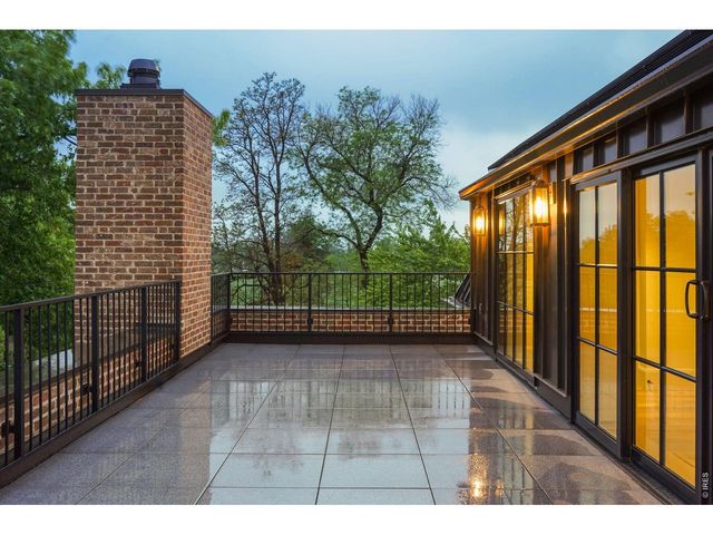888 S Franklin St, Denver, CO 80209