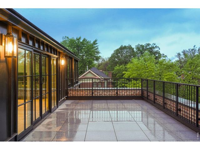 888 S Franklin St, Denver, CO 80209