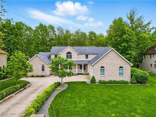 160 Saint Andrews, Cortland, OH 44410