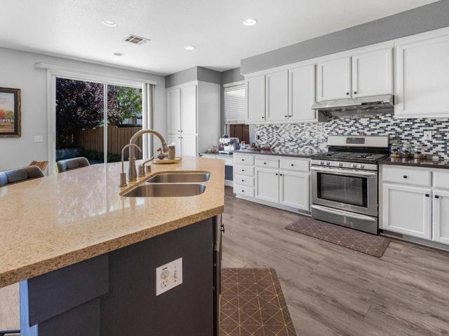 308 Arrowhead Way, Hayward, CA 94544