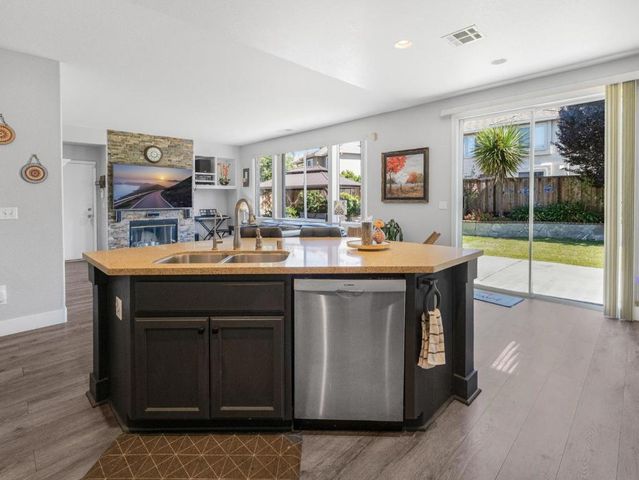 308 Arrowhead Way, Hayward, CA 94544
