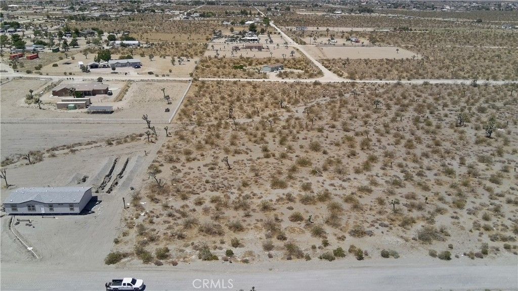 Image 3 of property listing at 0 Azure View Road, Pinon Hills, CA 92372